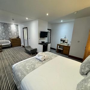 Double Room Shower